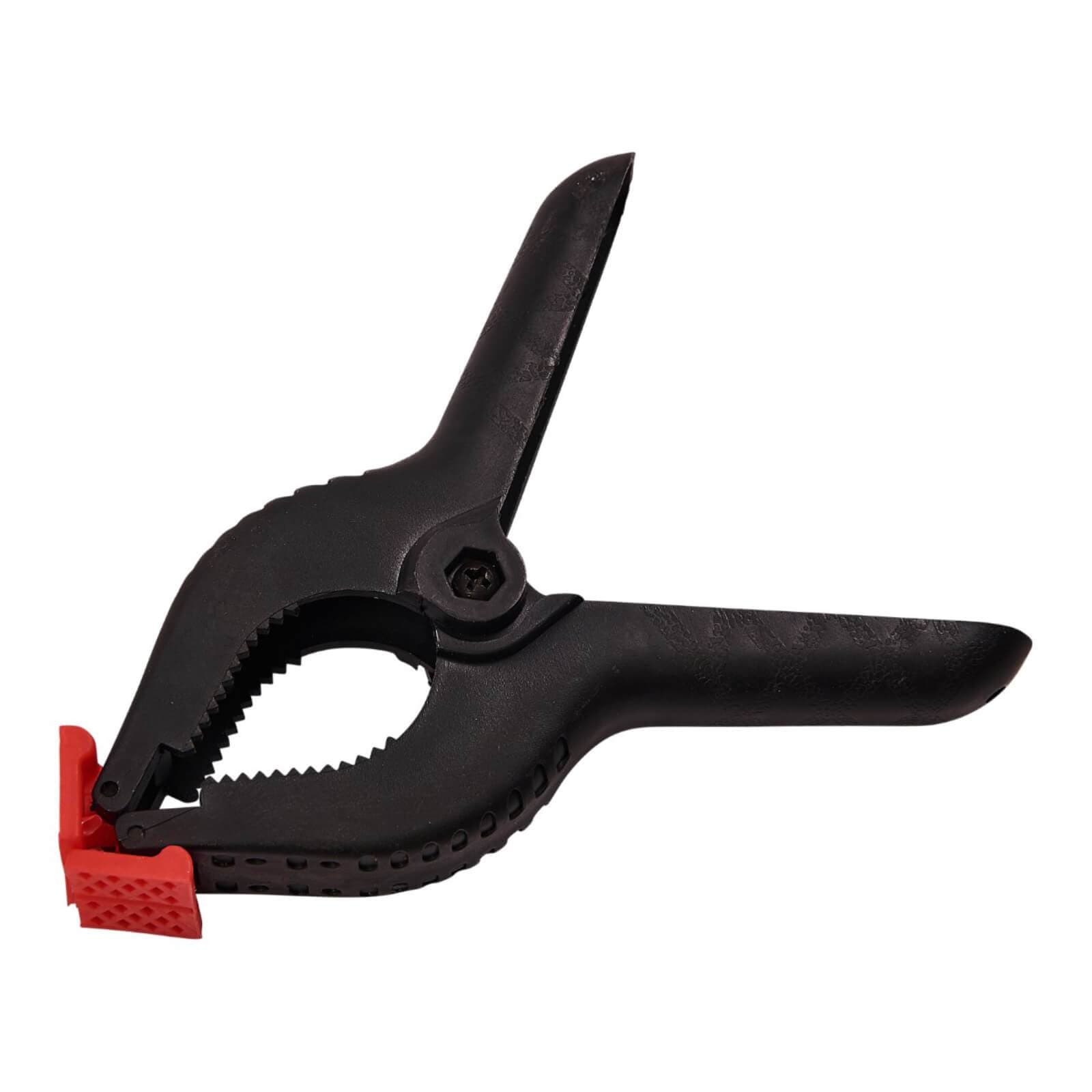 a-place-for-all-your-needs-to-get-amtech-6-plastic-clamp-60mm-jaw-capacity-online-now_0.jpg