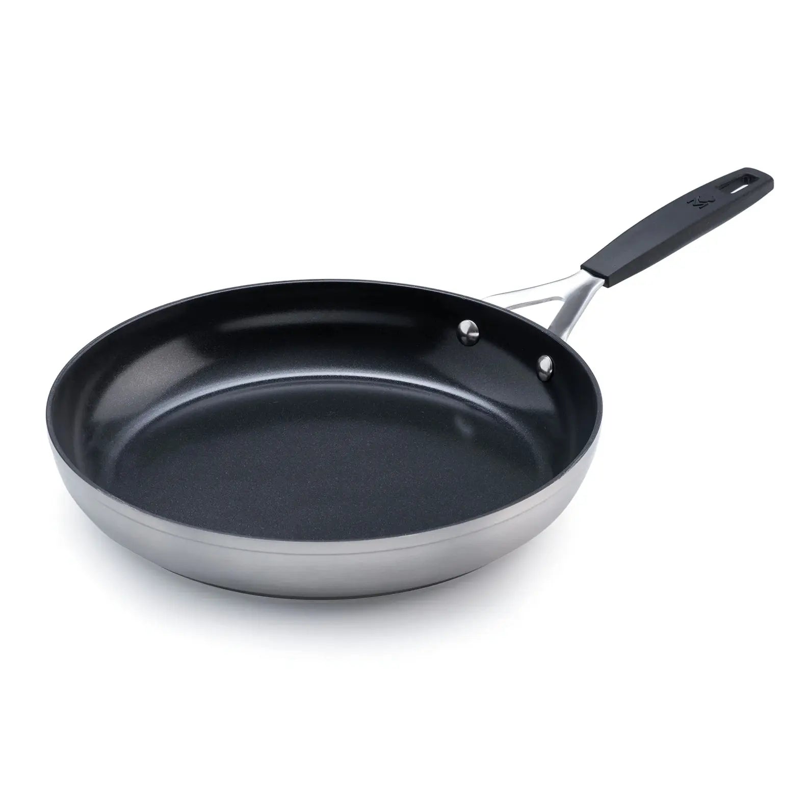 the-largest-online-retailer-of-masterpro-smart-frying-pan-induction-forged-alumnium-non-stick-sale_3.webp